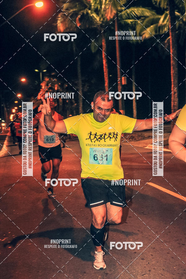 Buy your photos of the eventNight Run 5K 10K Praia Grande on Fotop