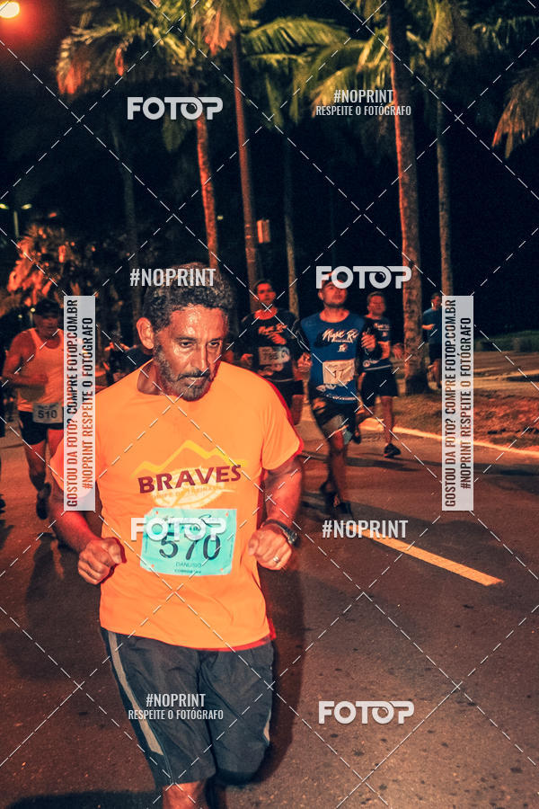 Buy your photos of the eventNight Run 5K 10K Praia Grande on Fotop