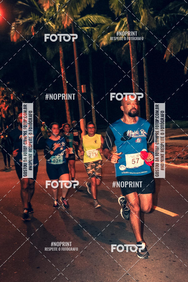 Buy your photos of the eventNight Run 5K 10K Praia Grande on Fotop