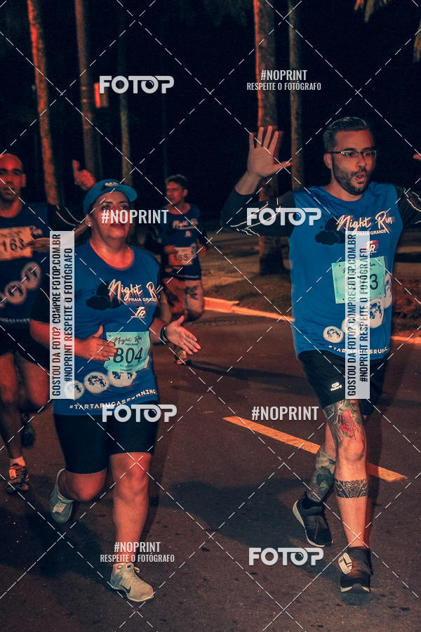 Buy your photos of the eventNight Run 5K 10K Praia Grande on Fotop