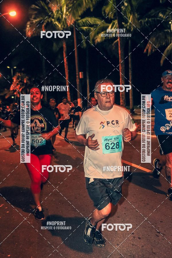 Buy your photos of the eventNight Run 5K 10K Praia Grande on Fotop