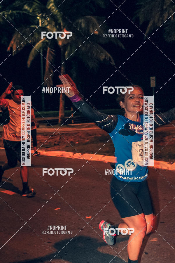 Buy your photos of the eventNight Run 5K 10K Praia Grande on Fotop