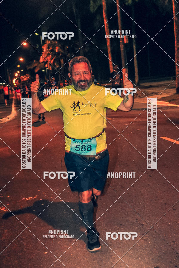 Buy your photos of the eventNight Run 5K 10K Praia Grande on Fotop
