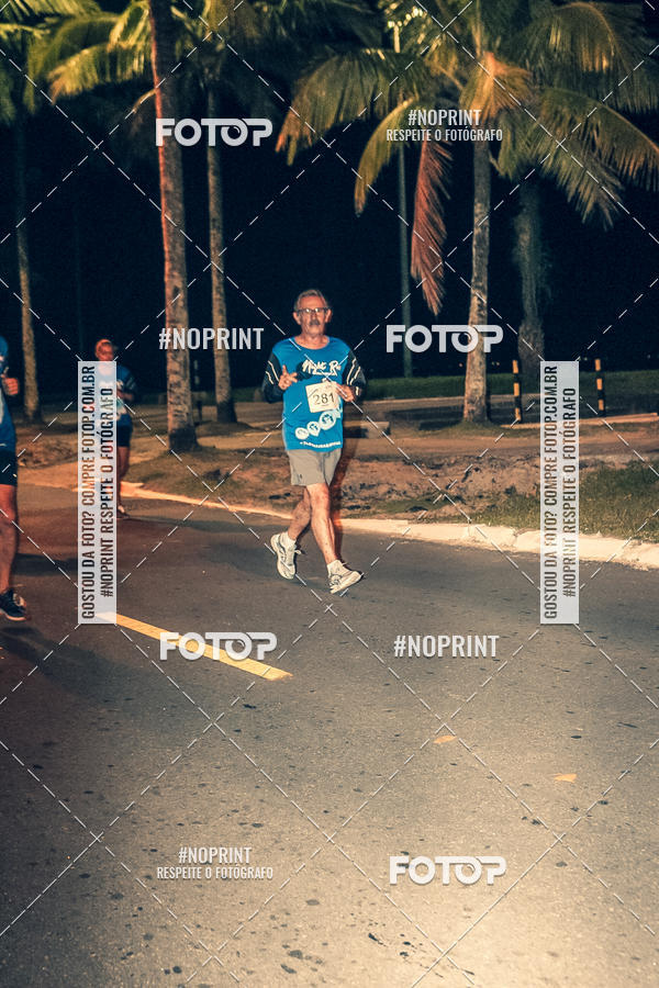 Buy your photos of the eventNight Run 5K 10K Praia Grande on Fotop