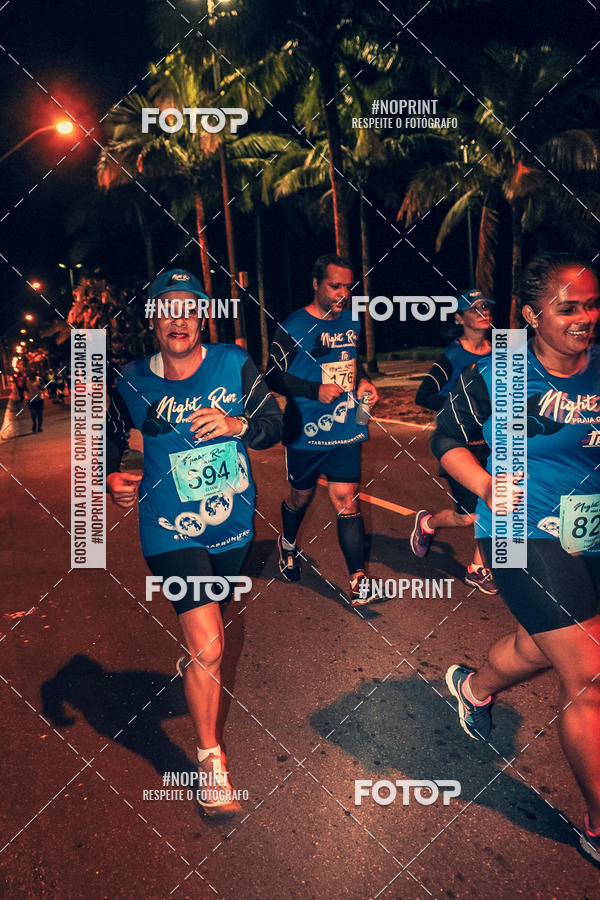 Buy your photos of the eventNight Run 5K 10K Praia Grande on Fotop