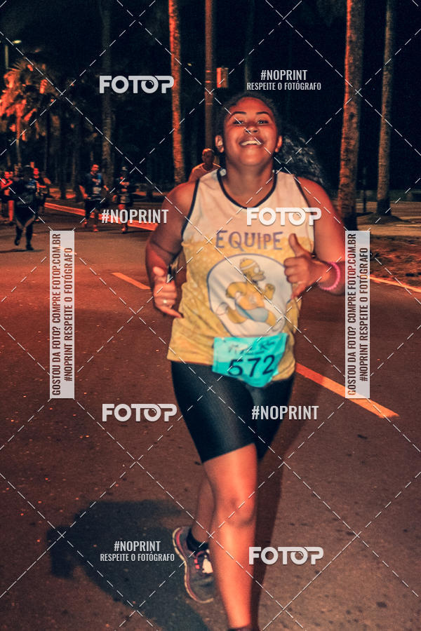 Buy your photos of the eventNight Run 5K 10K Praia Grande on Fotop