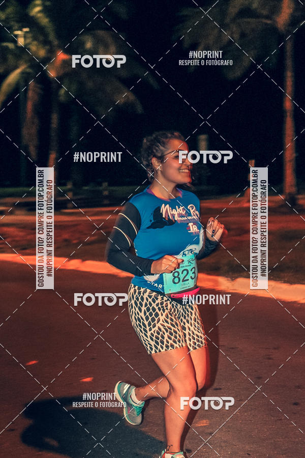 Buy your photos of the eventNight Run 5K 10K Praia Grande on Fotop