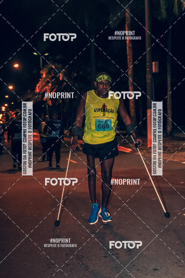 Buy your photos of the eventNight Run 5K 10K Praia Grande on Fotop