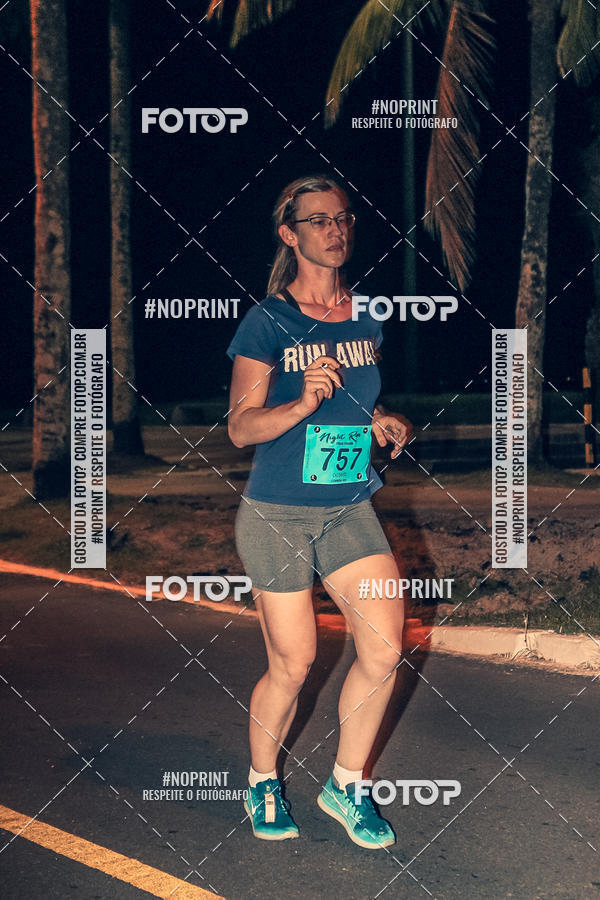 Buy your photos of the eventNight Run 5K 10K Praia Grande on Fotop