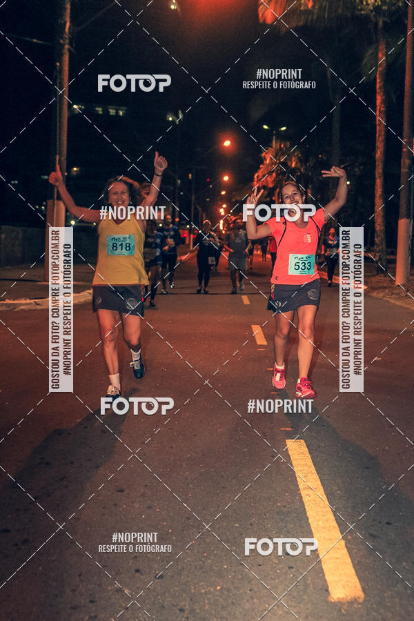 Buy your photos of the eventNight Run 5K 10K Praia Grande on Fotop
