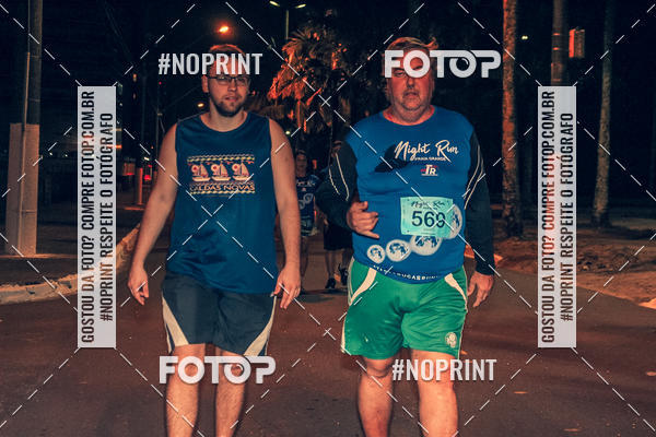 Buy your photos of the eventNight Run 5K 10K Praia Grande on Fotop