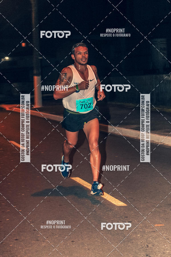 Buy your photos of the eventNight Run 5K 10K Praia Grande on Fotop