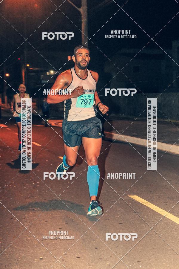 Buy your photos of the eventNight Run 5K 10K Praia Grande on Fotop