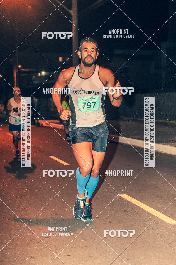 Buy your photos of the eventNight Run 5K 10K Praia Grande on Fotop