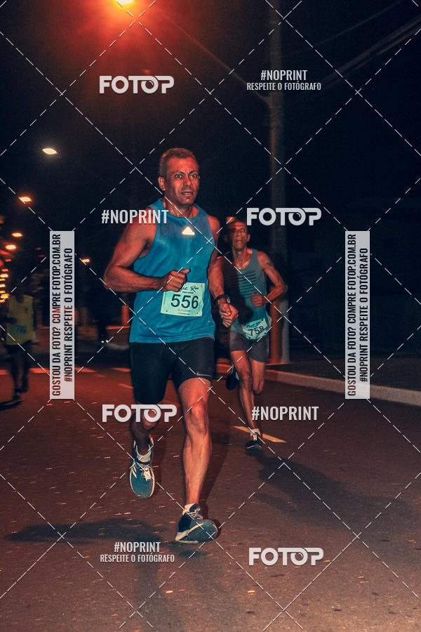 Buy your photos of the eventNight Run 5K 10K Praia Grande on Fotop