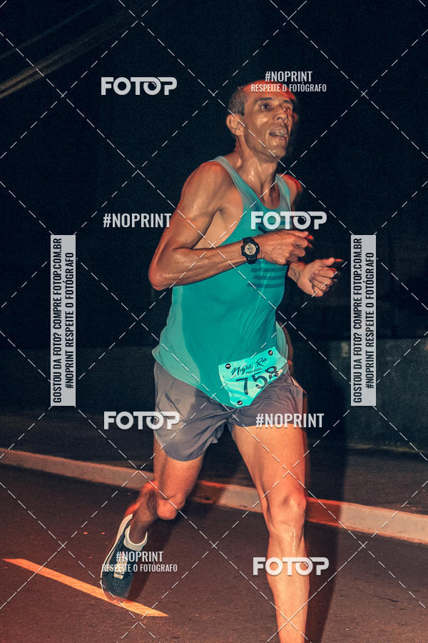 Buy your photos of the eventNight Run 5K 10K Praia Grande on Fotop