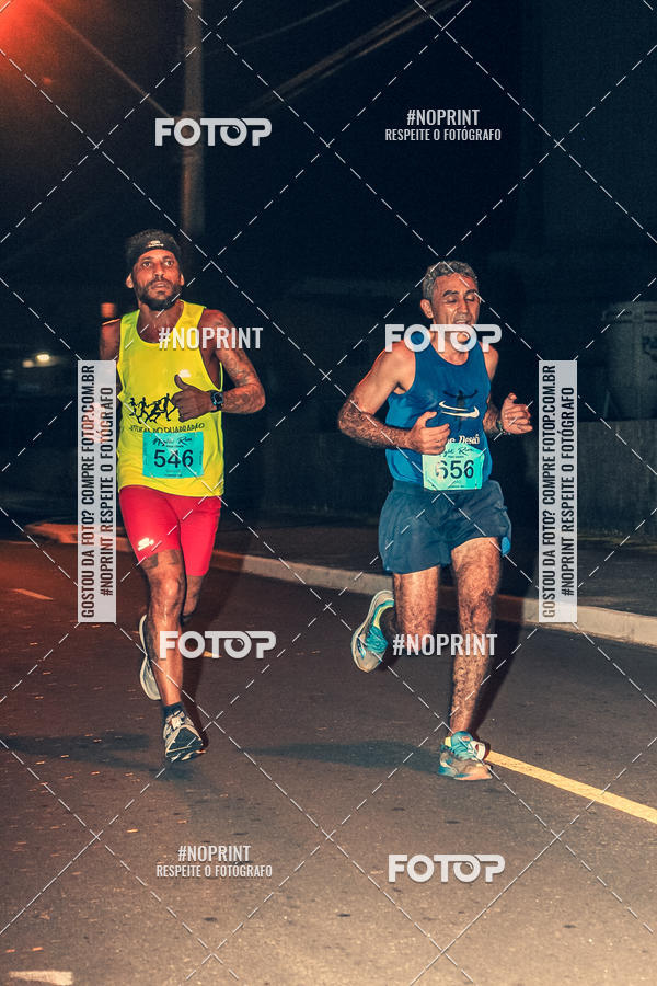 Buy your photos of the eventNight Run 5K 10K Praia Grande on Fotop