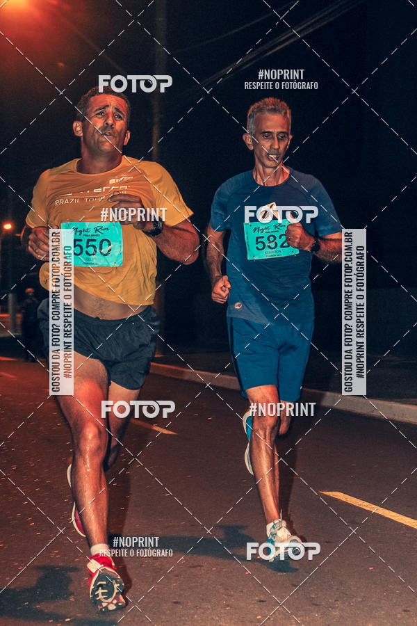 Buy your photos of the eventNight Run 5K 10K Praia Grande on Fotop