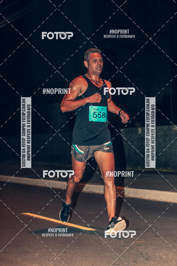 Buy your photos of the eventNight Run 5K 10K Praia Grande on Fotop
