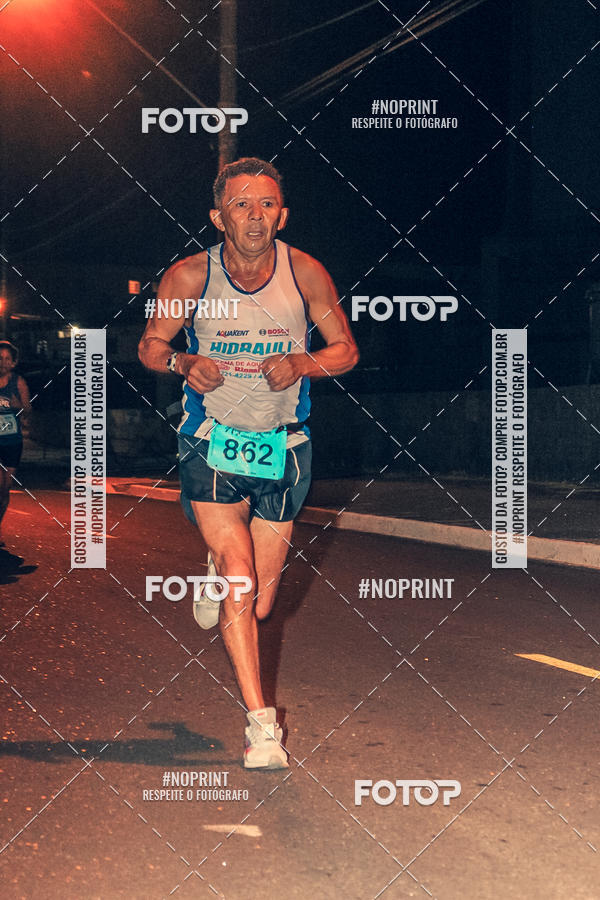 Buy your photos of the eventNight Run 5K 10K Praia Grande on Fotop