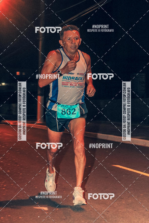 Buy your photos of the eventNight Run 5K 10K Praia Grande on Fotop
