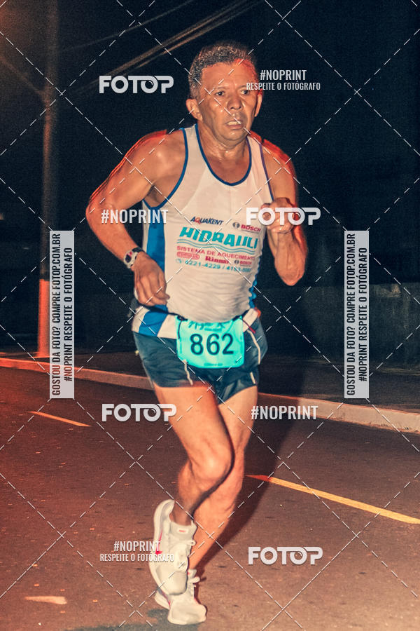 Buy your photos of the eventNight Run 5K 10K Praia Grande on Fotop