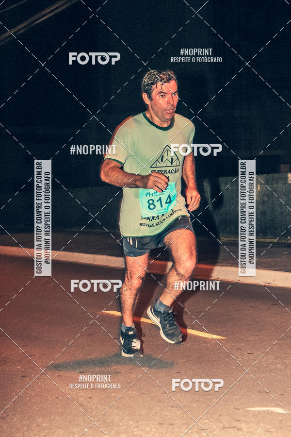 Buy your photos of the eventNight Run 5K 10K Praia Grande on Fotop