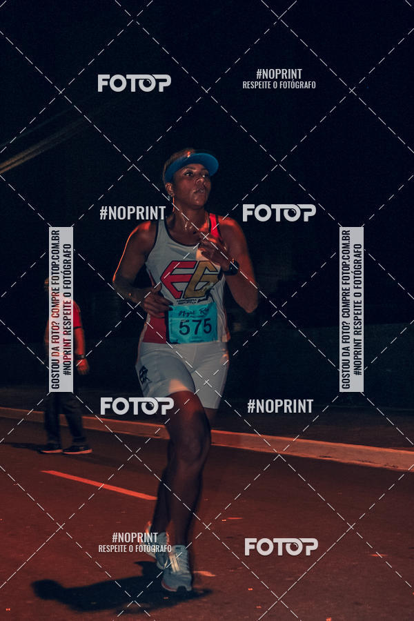 Buy your photos of the eventNight Run 5K 10K Praia Grande on Fotop