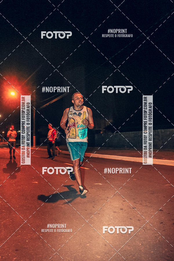 Buy your photos of the eventNight Run 5K 10K Praia Grande on Fotop