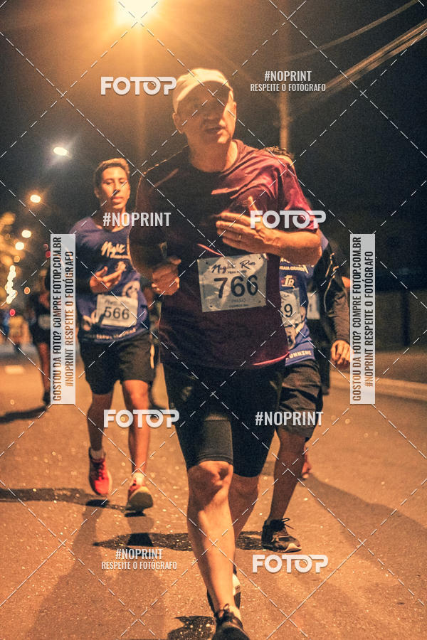 Buy your photos of the eventNight Run 5K 10K Praia Grande on Fotop
