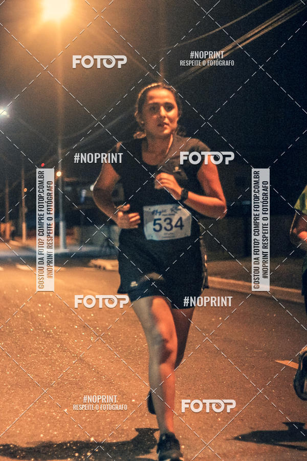 Buy your photos of the eventNight Run 5K 10K Praia Grande on Fotop