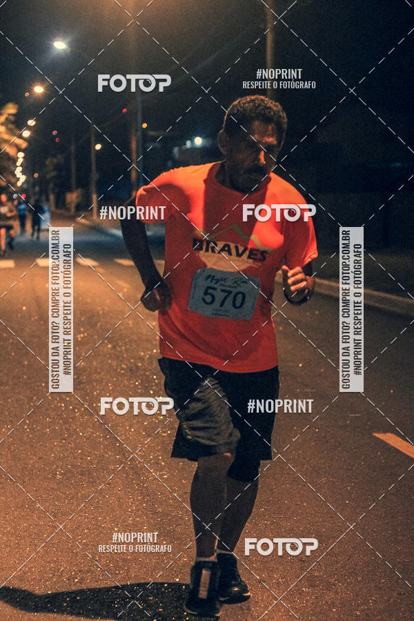 Buy your photos of the eventNight Run 5K 10K Praia Grande on Fotop
