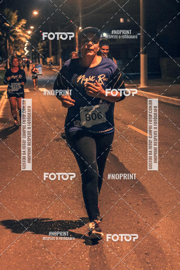 Buy your photos of the eventNight Run 5K 10K Praia Grande on Fotop