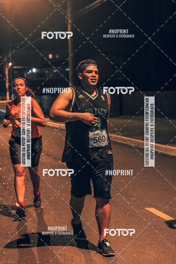 Buy your photos of the eventNight Run 5K 10K Praia Grande on Fotop