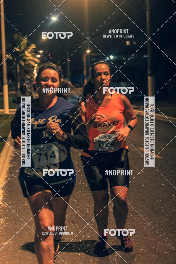 Buy your photos of the eventNight Run 5K 10K Praia Grande on Fotop