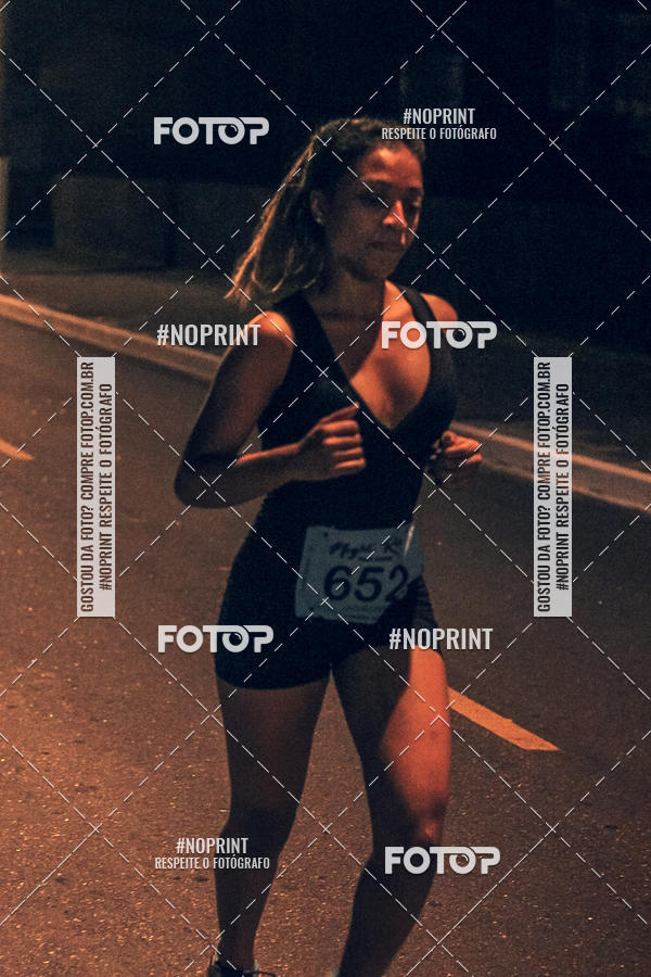 Buy your photos of the eventNight Run 5K 10K Praia Grande on Fotop