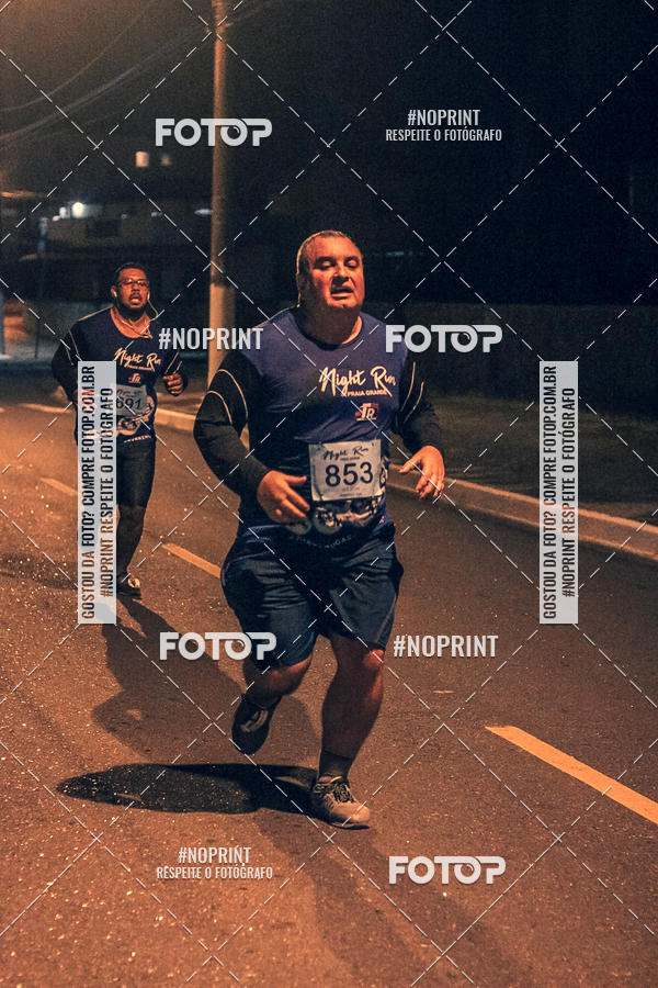 Buy your photos of the eventNight Run 5K 10K Praia Grande on Fotop
