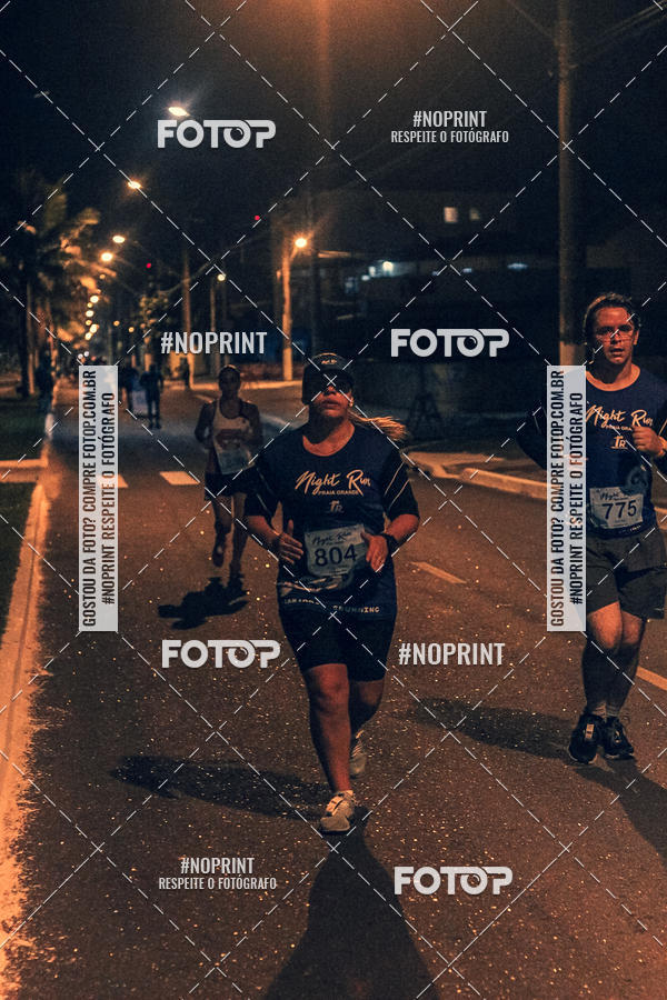 Buy your photos of the eventNight Run 5K 10K Praia Grande on Fotop