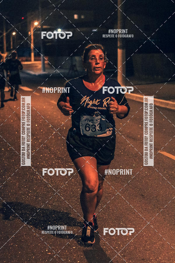 Buy your photos of the eventNight Run 5K 10K Praia Grande on Fotop