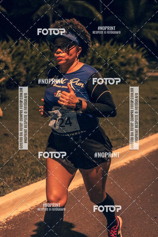 Buy your photos of the eventNight Run 5K 10K Praia Grande on Fotop