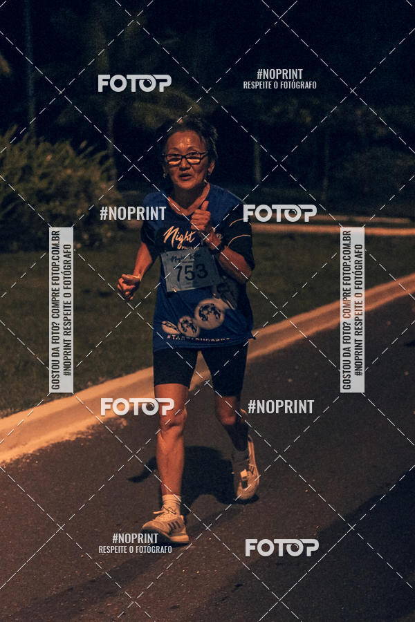 Buy your photos of the eventNight Run 5K 10K Praia Grande on Fotop