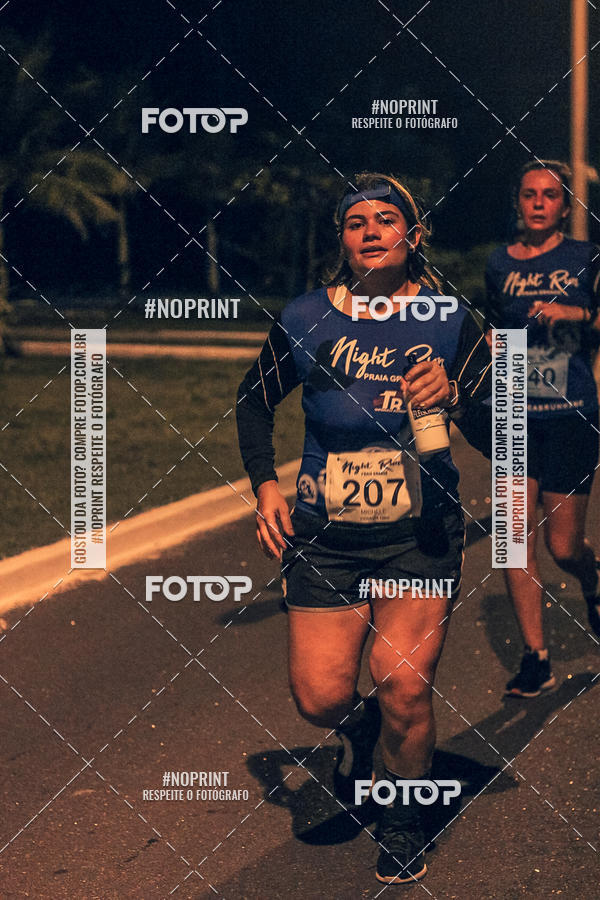Buy your photos of the eventNight Run 5K 10K Praia Grande on Fotop