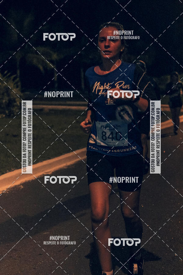 Buy your photos of the eventNight Run 5K 10K Praia Grande on Fotop
