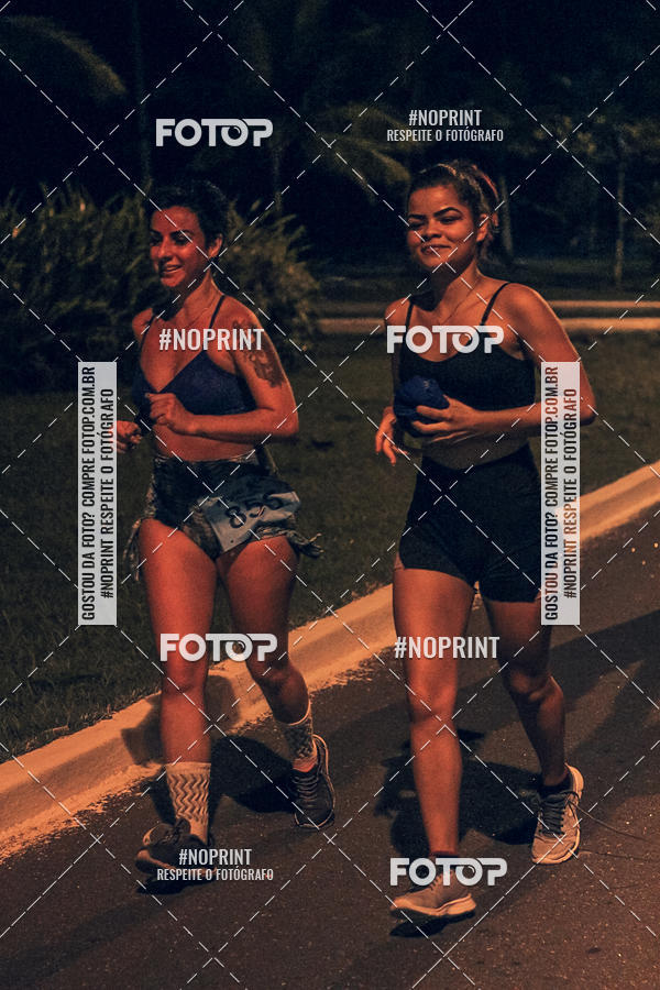 Buy your photos of the eventNight Run 5K 10K Praia Grande on Fotop