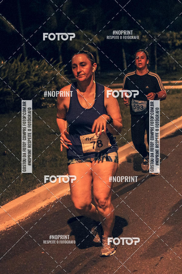 Buy your photos of the eventNight Run 5K 10K Praia Grande on Fotop