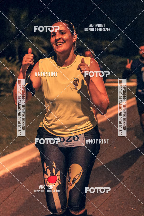 Buy your photos of the eventNight Run 5K 10K Praia Grande on Fotop