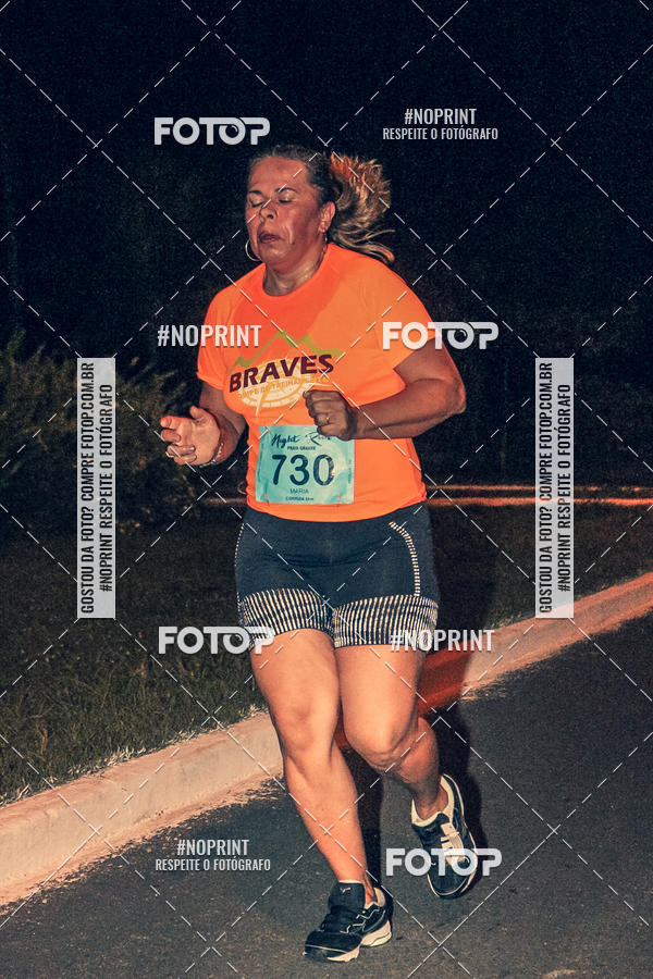 Buy your photos of the eventNight Run 5K 10K Praia Grande on Fotop