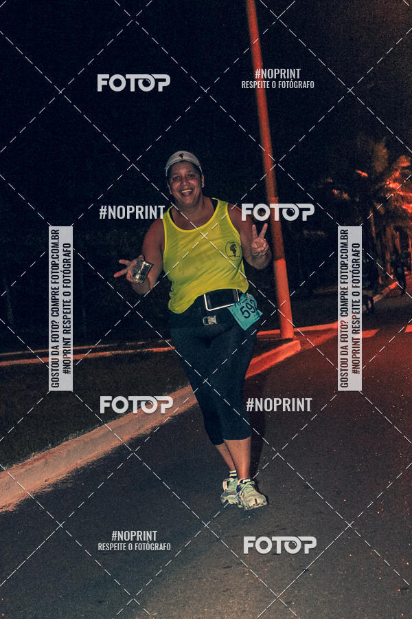 Buy your photos of the eventNight Run 5K 10K Praia Grande on Fotop