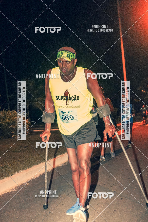 Buy your photos of the eventNight Run 5K 10K Praia Grande on Fotop