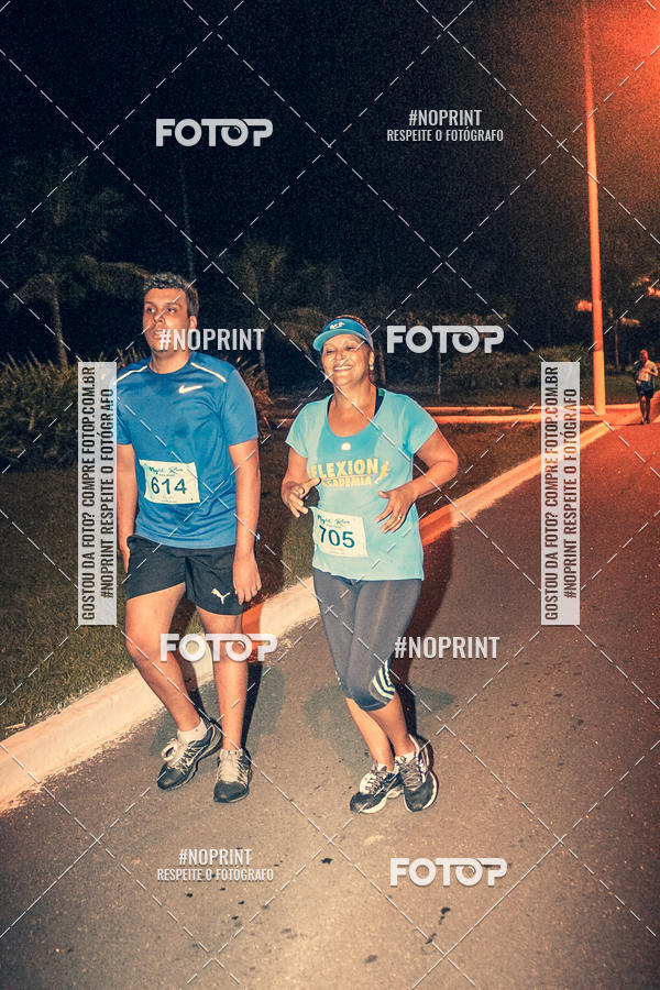Buy your photos of the eventNight Run 5K 10K Praia Grande on Fotop